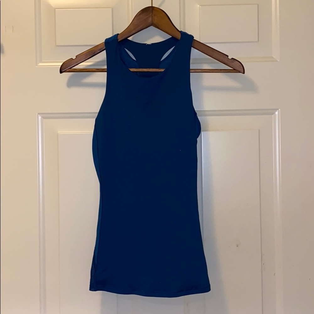 🍋 Lululemon tank top size 6